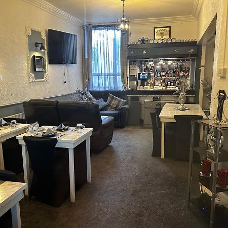 The Rhyl Bed & Breakfast Blackpool Exterior photo