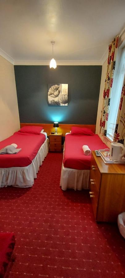 The Rhyl Bed & Breakfast Blackpool Exterior photo