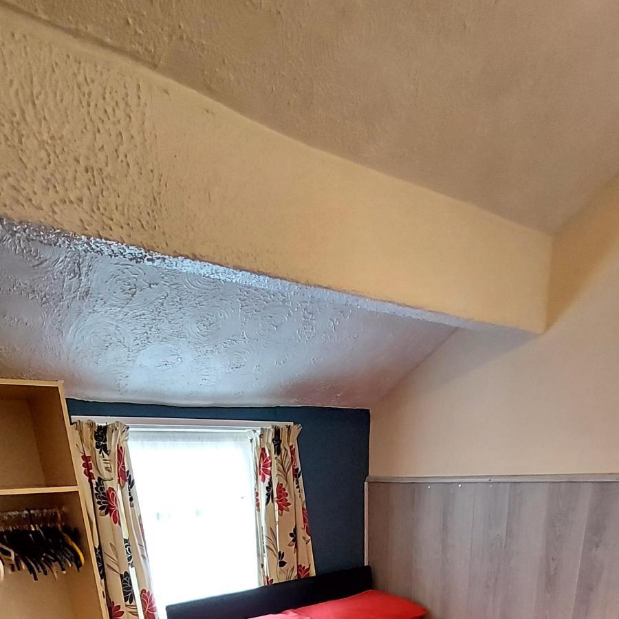 The Rhyl Bed & Breakfast Blackpool Room photo