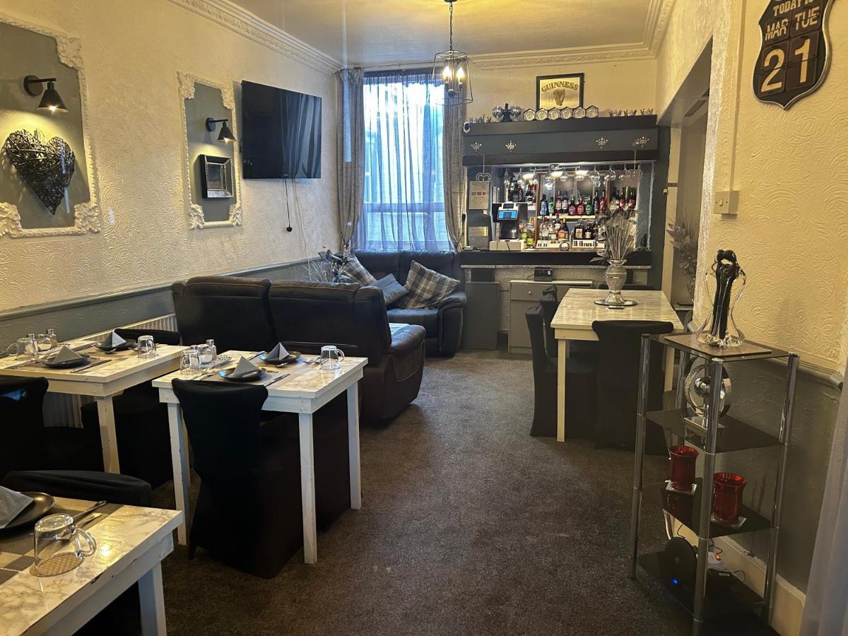 The Rhyl Bed & Breakfast Blackpool Exterior photo